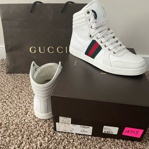 Authentic Mens size 7 Gucci sneakers